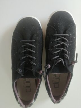 Hey Dude Karina Jet Black Slip-On Sneakers with White Soles Size 8